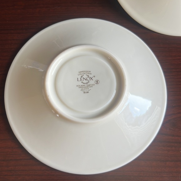 Vintage never use Lenox Holiday Tartan 2 dishes set for u and the other half - Picture 7 of 7